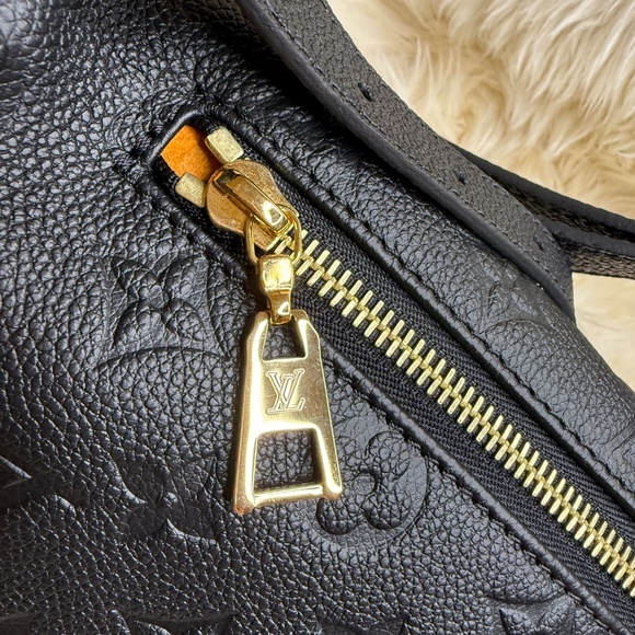 NEW Discontinued Louis Vuitton Bumbag / Waist Bag Monogram Empreinte Noir Black - Picture 8 of 13